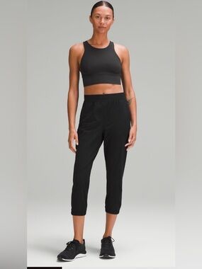 Lululemon Adapted State High-Rise Cropped Jogger